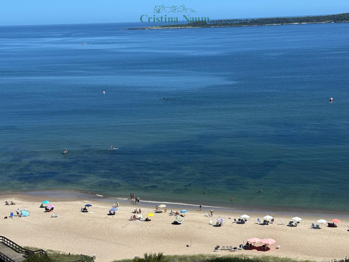 Malecon IV Playa mansa con servicios