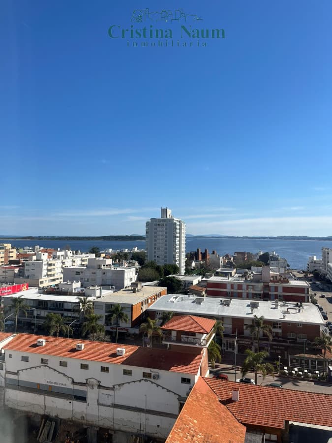 PENINSULA, PISO ALTO, RECICLADO CON VISTA