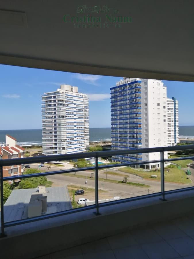 Apartamento a mts del mar zona Brava