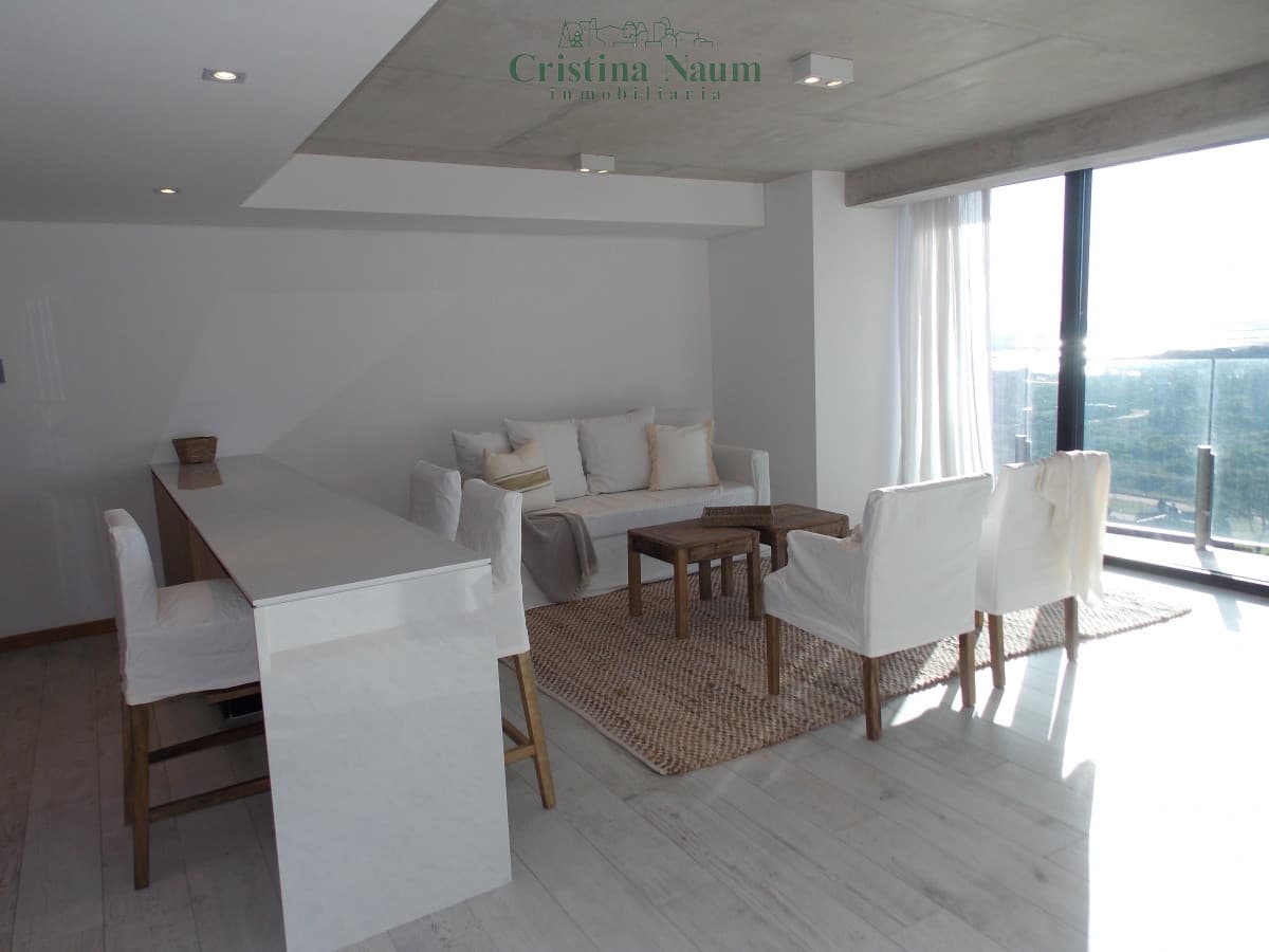 BRAVA - EDIFICIO SURFSIDE PUNTA DEL ESTE