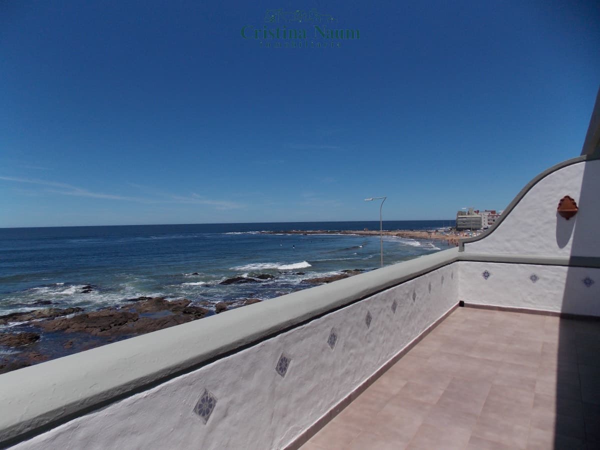 PENINSULA .. FRENTE AL EMIR