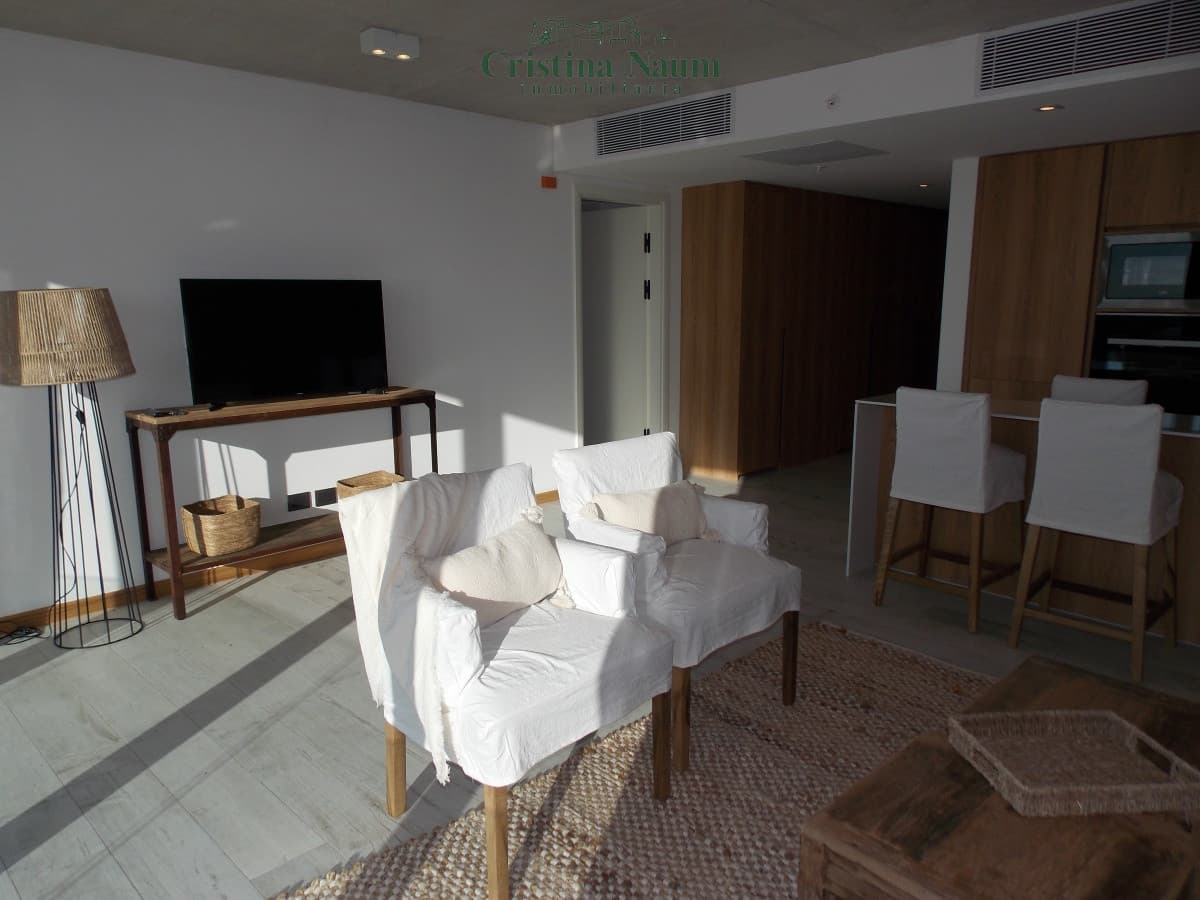 BRAVA - EDIFICIO SURFSIDE PUNTA DEL ESTE