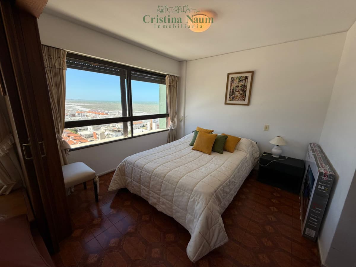 CLÁSICA TORRE EN PENÍNSULA CON VISTA DE TODOS LOS AMBIENTES