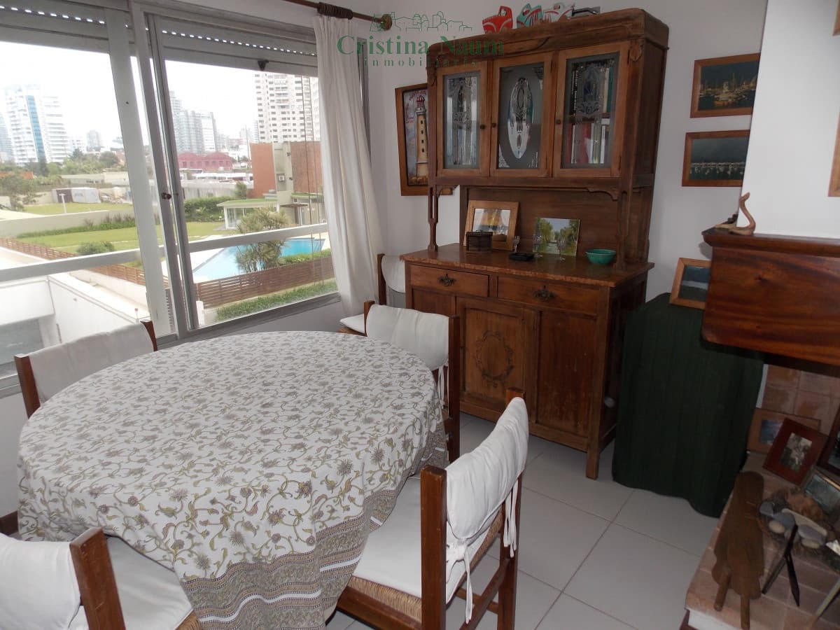 DUPLEX MUY BIEN UBICADO