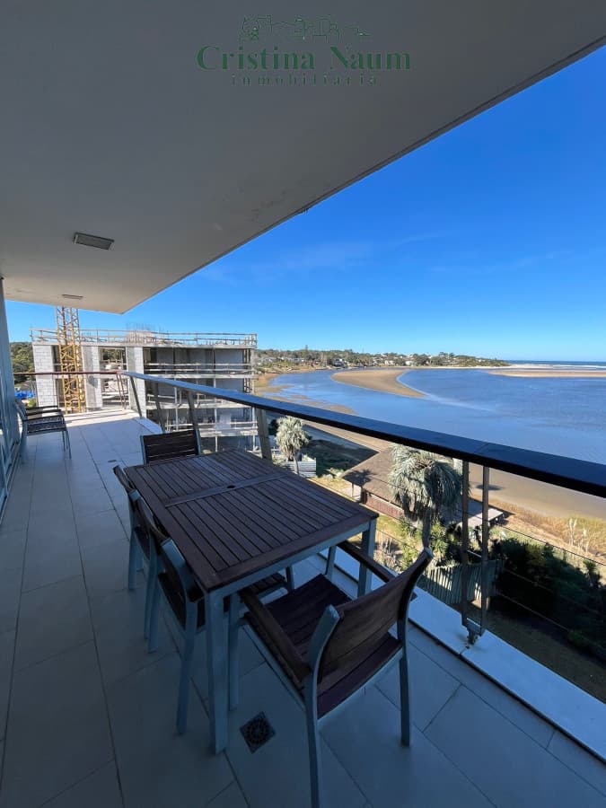ESPECTACULAR APARTAMENTO EN LA BARRA