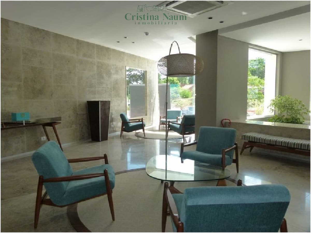 PISO ALTO EN WIND TOWER - EXCELENTES AMENITIES