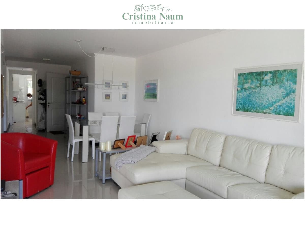 Apartamento en Mansa con parrillero propio