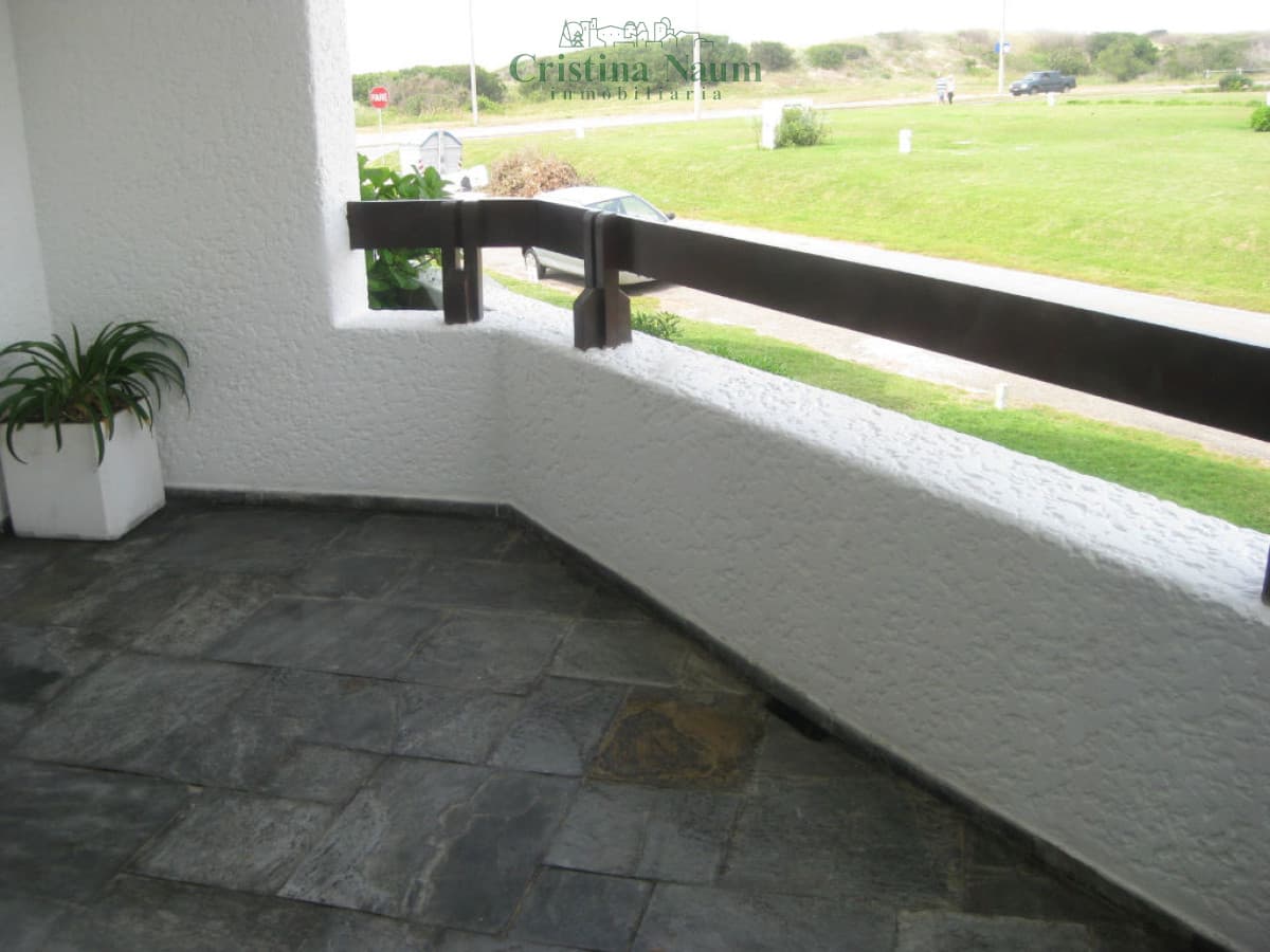 Apartamento en RincÃ³n del Indio, 3 dormitorios *