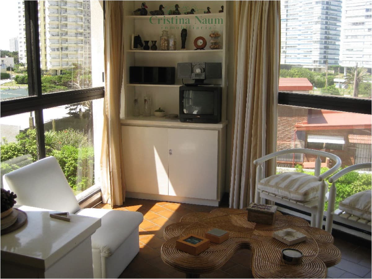 Apartamento en Brava, 1 dormitorios *