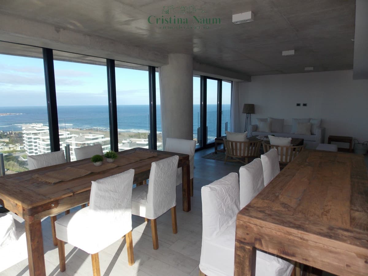 BRAVA - EDIFICIO SURFSIDE PUNTA DEL ESTE