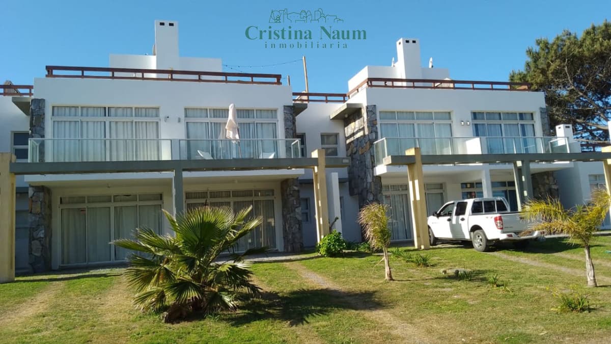 Manantiales duplex