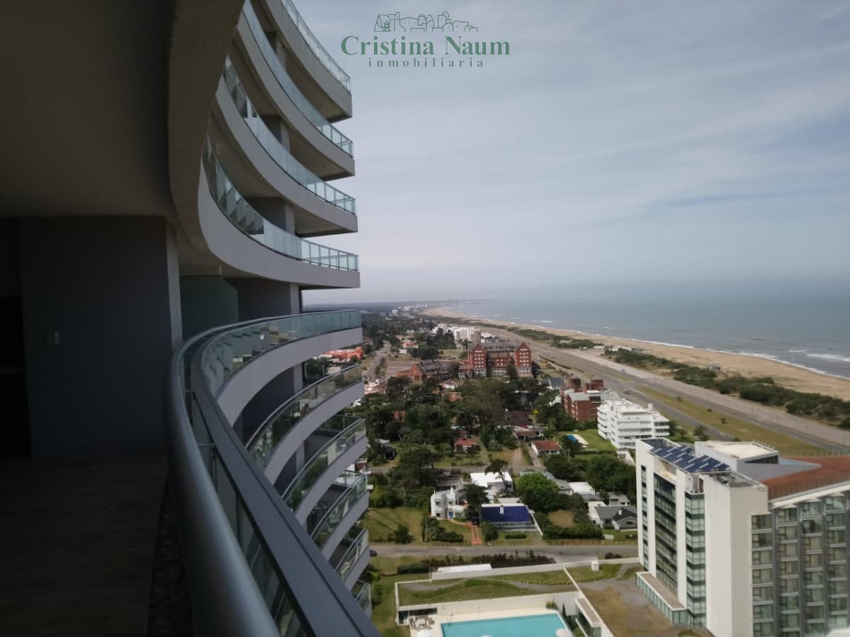 BRAVA .. LOOK TOWER