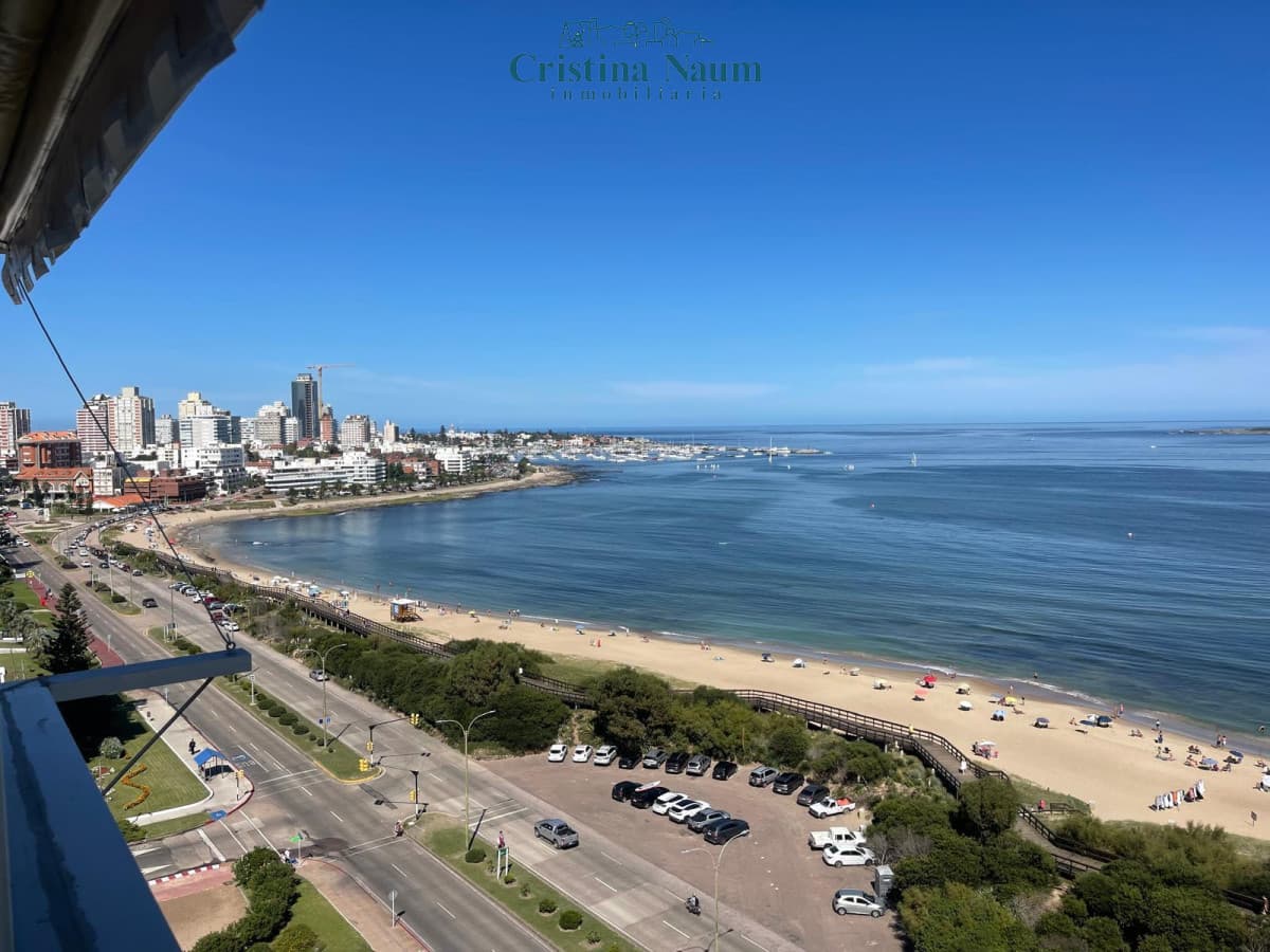 Malecon IV Playa mansa con servicios