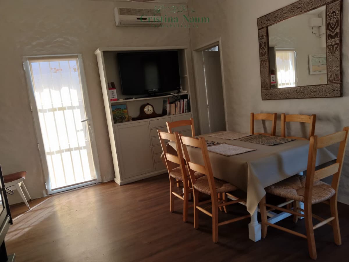 Casa en Mansa,  a 1 cuadra de la Rambla