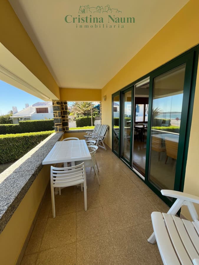 PENINSULA....Magnífica casa en primera línea frente al mar y puestas de sol.