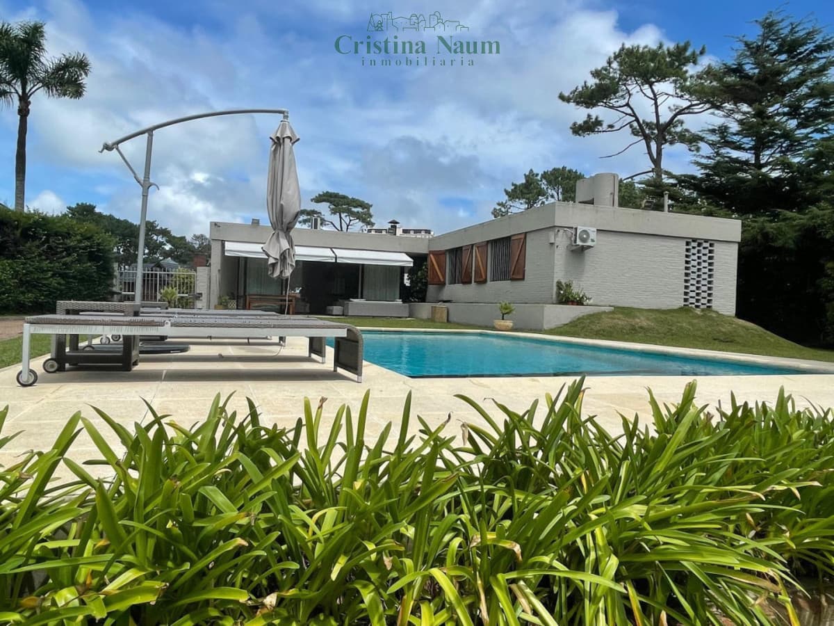 CASA EN MANSA , A 200 MTS DEL MAR