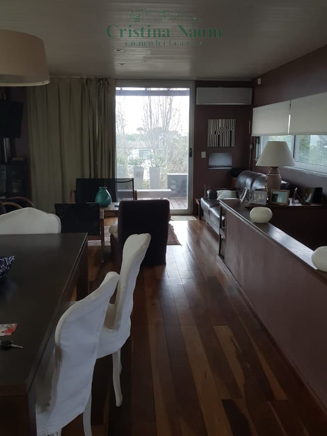 Preciosa casa en Manantiales