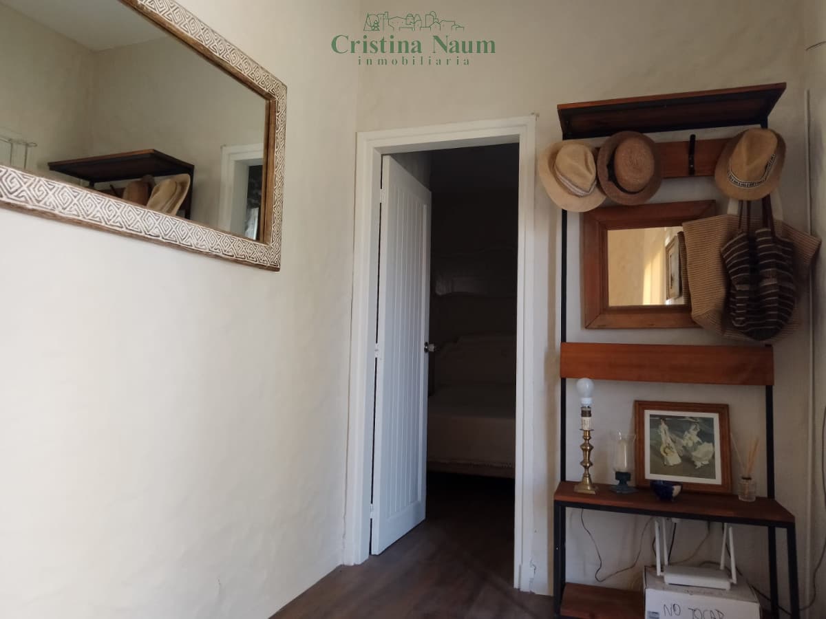 Casa en Mansa,  a 1 cuadra de la Rambla
