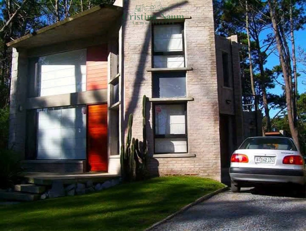 Muy linda casa en Montoya