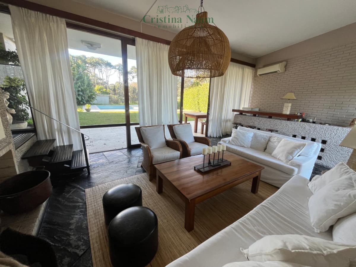 CASA EN MANSA , A 200 MTS DEL MAR