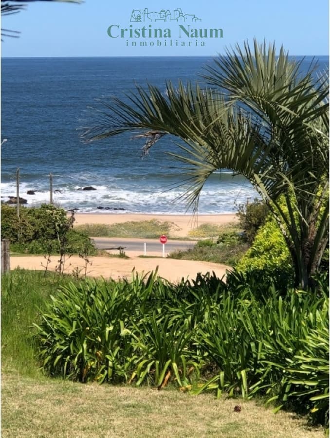 EN EL CHORRO , CON VISTA !!