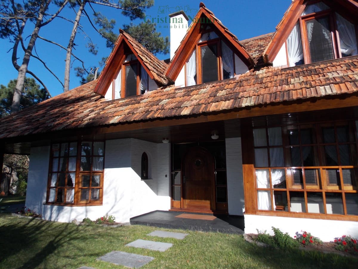 SAN RAFAEL  a pasos de Pedragosa Sierra