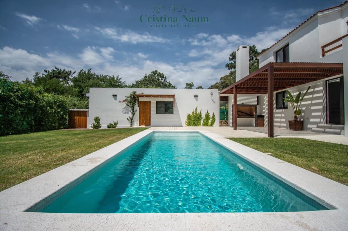 EXCELENTE CASA !!!!!