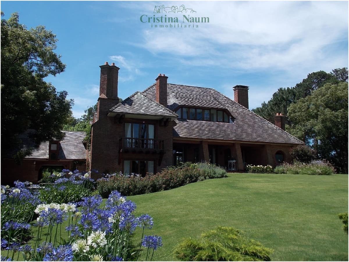 Espectacular Casa en Golf,
