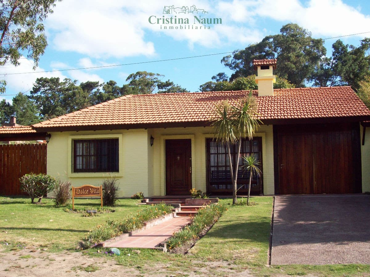 Casa en Mansa, 3 dormitorios *