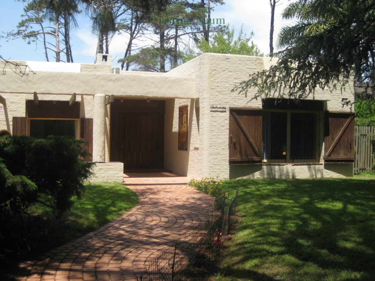 Casa en RincÃ³n del Indio, 3 dormitorios *