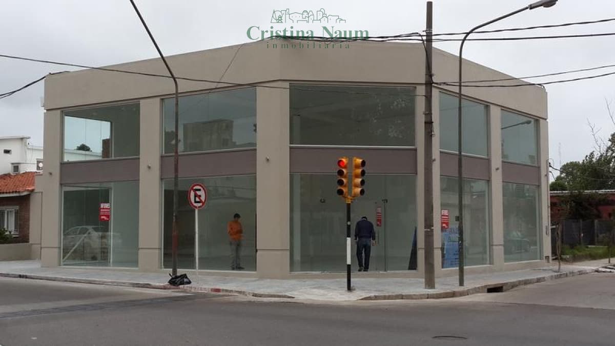 Local con renta en venta en Maldonado ciudad