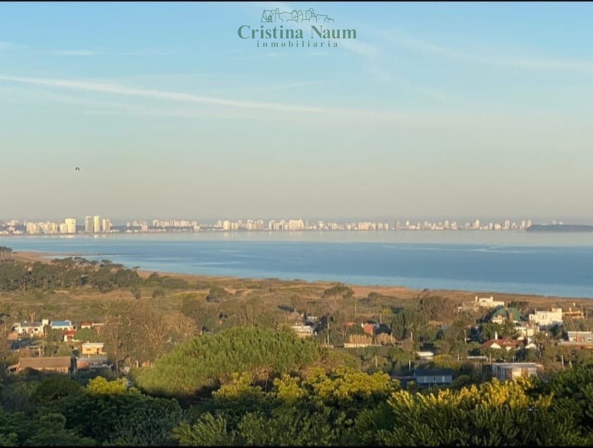 Increible Lote en Punta Ballena con vista. OPORTUNIDAD