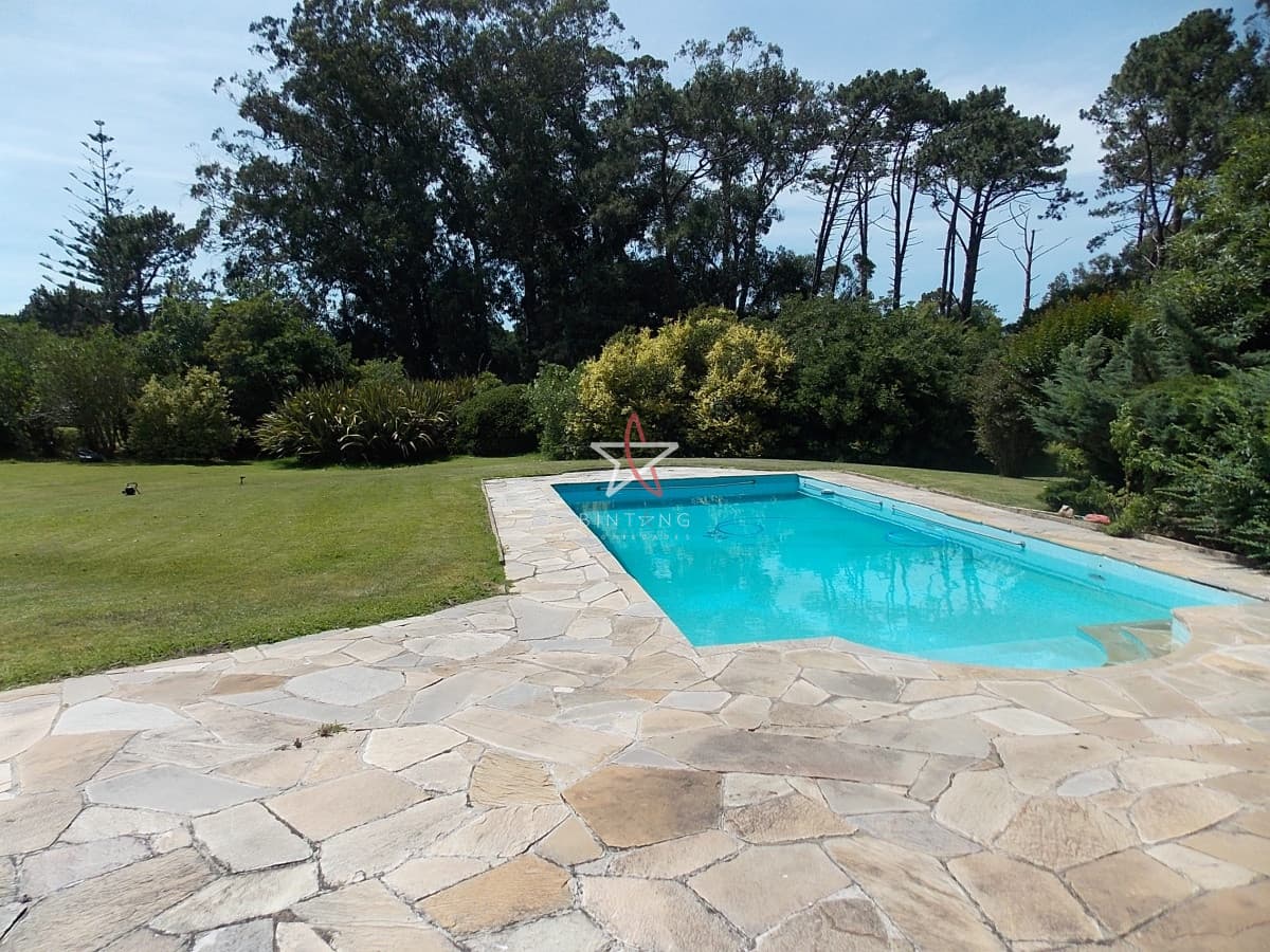 CASA, 5 DORMITORIOS, 5 BAÑOS, PUNTA DEL ESTE, VENTA - Bintang Propiedades
