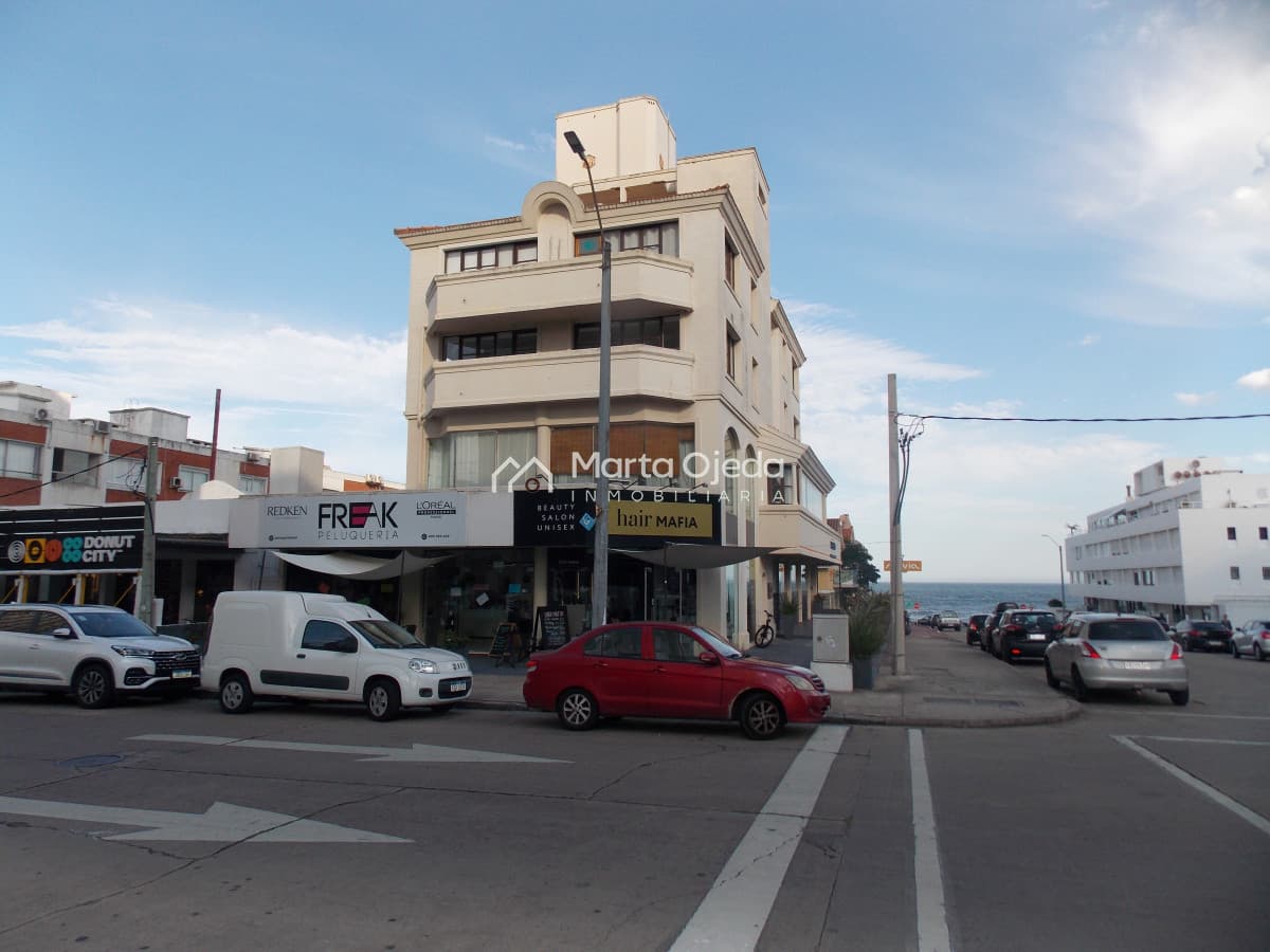 Local Comercial ID.41063 - EDIFICIO EN VENTA