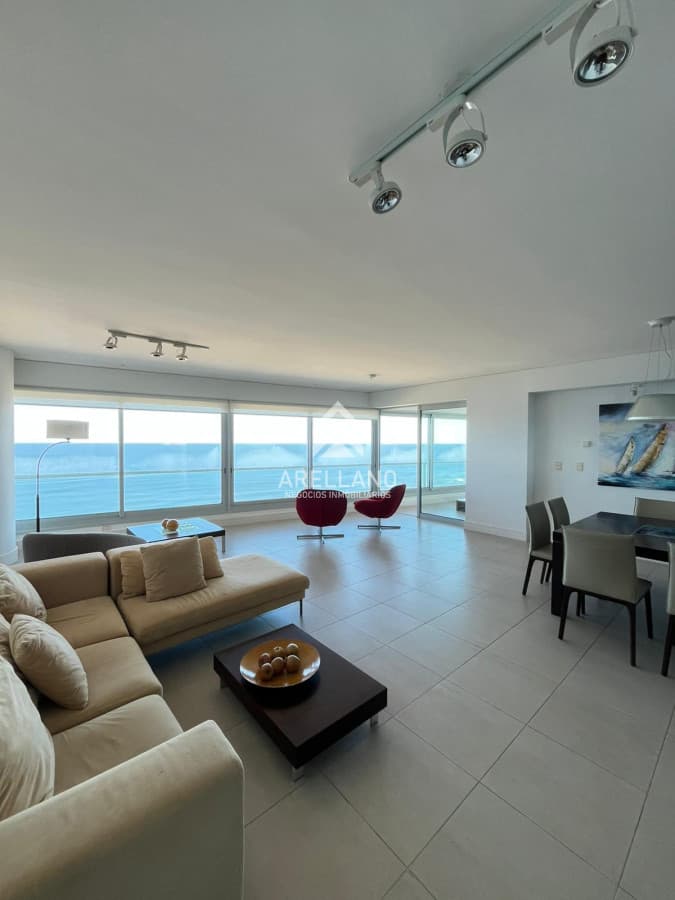Apartamento ID.6180 - Venta Apartamento 3 dormitorios en Brava, LE PARC