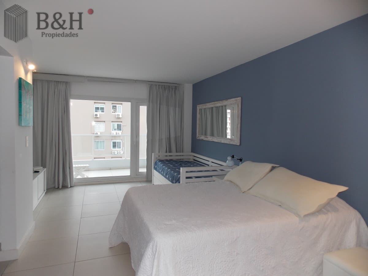 PENINSULA CENTRO CON SERVICIOS MONOAMBIENTE ALQU ANUAL