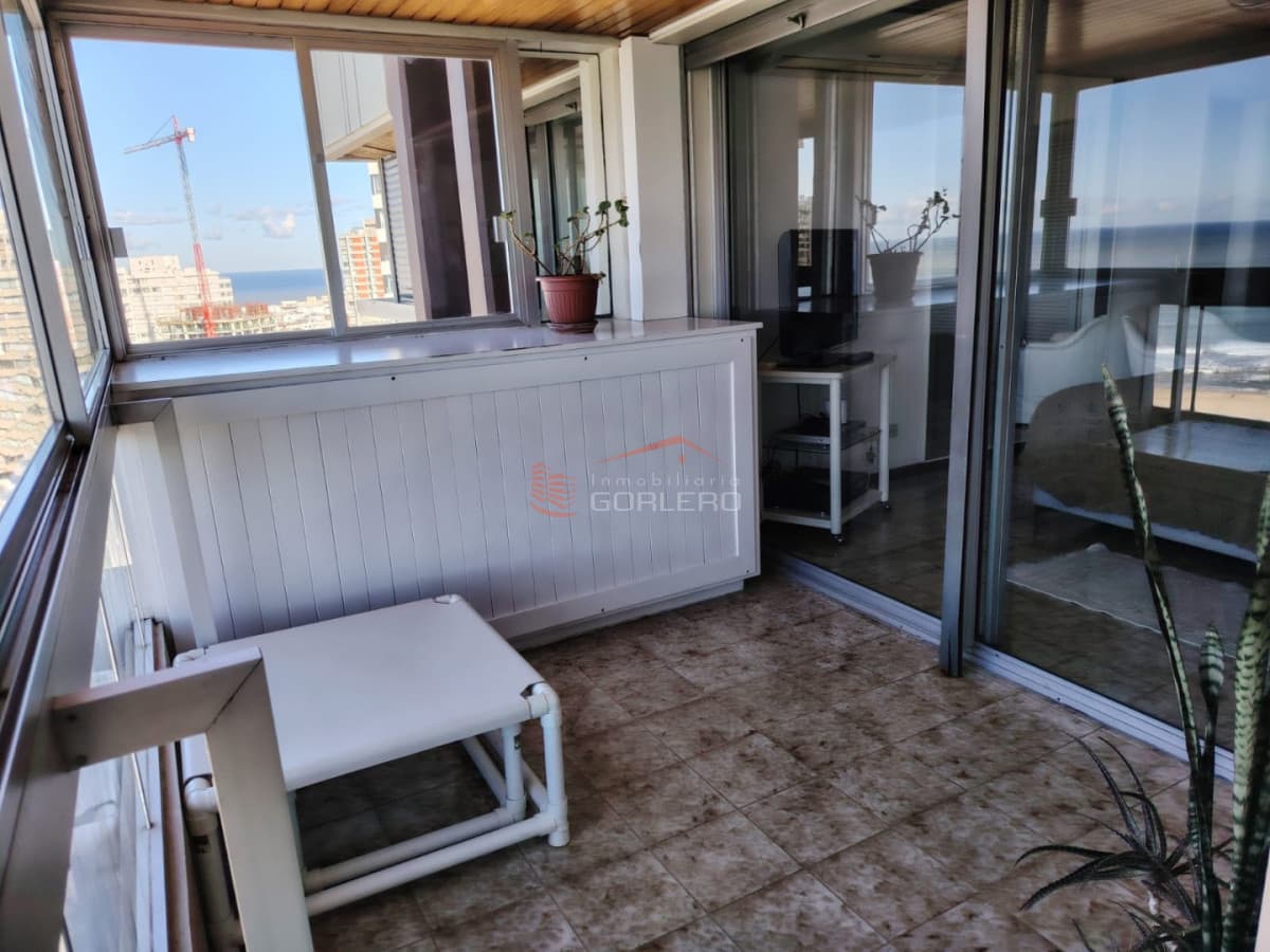 Venta Frente al mar 3 dormit mas dep. con baño precio insuperable !!!!