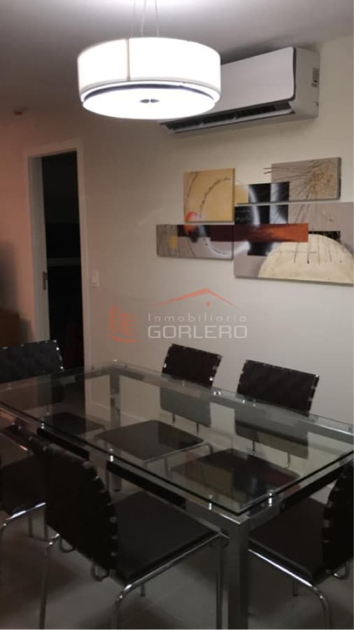 Apartamento en Alquiler  Punta del Este,  zona Roosevelt