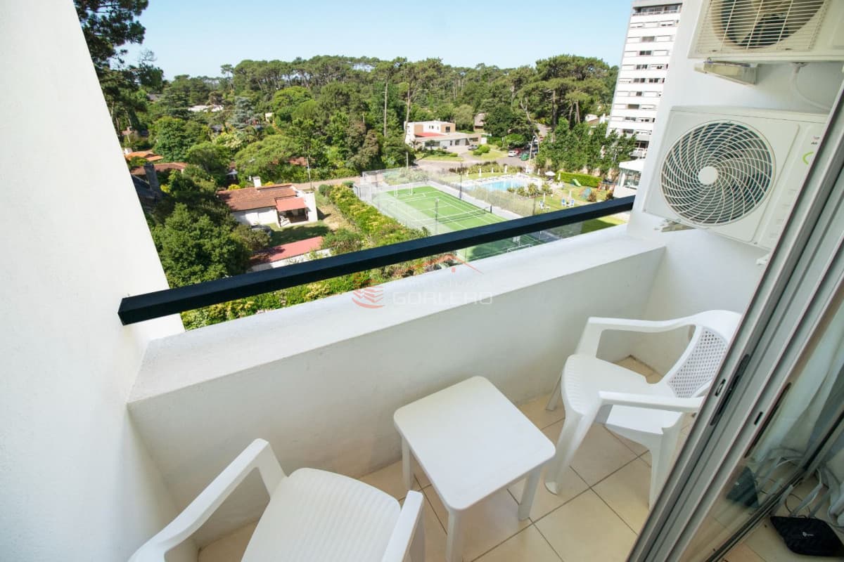 APARTAMENTO en PUNTA DEL ESTE, zona ROOSEVELT