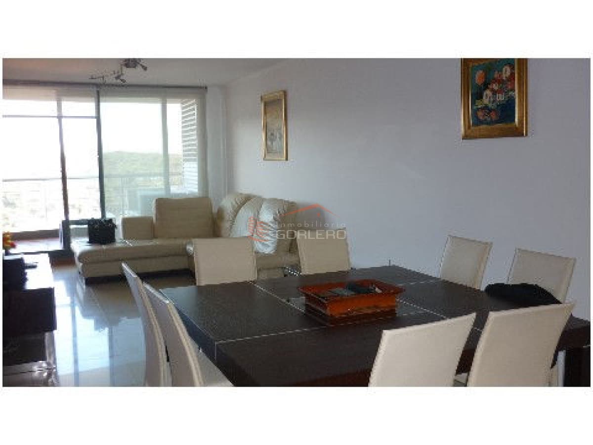 Apartamento en Roosevelt, 2 dormitorios *