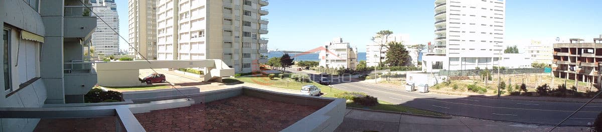 APARTAMENTO en PUNTA DEL ESTE, ZONA MANSA