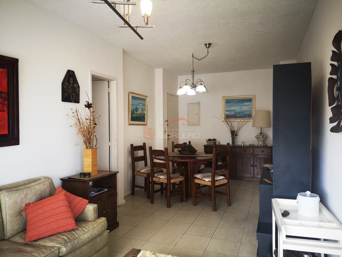 Apartamento de 2 dormitorios en venta y alquiler en Punta del Este, zona Roosevelt - Inmobiliaria Gorlero