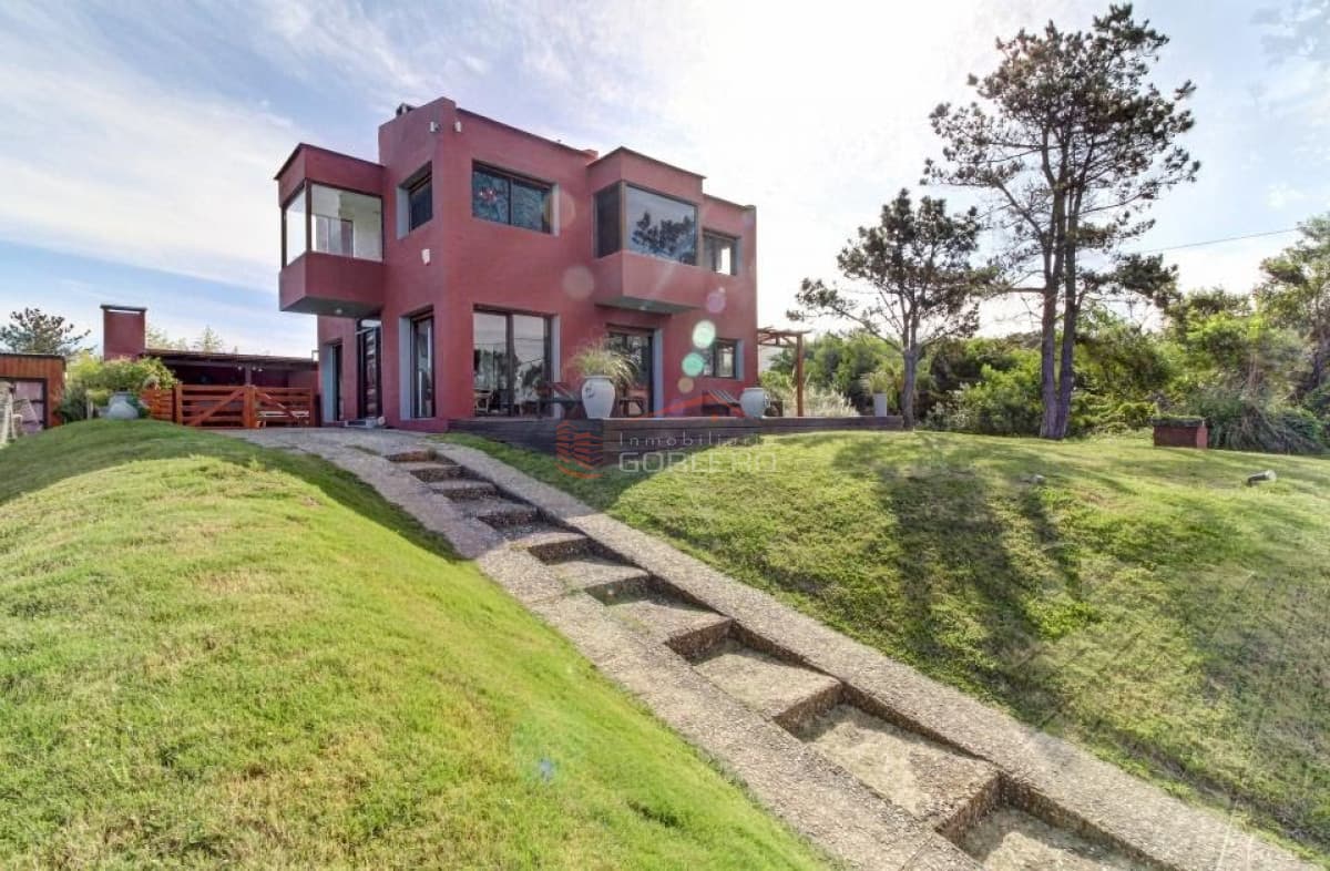 Casa en venta en El Chorro - Manantiales - Inmobiliaria Gorlero