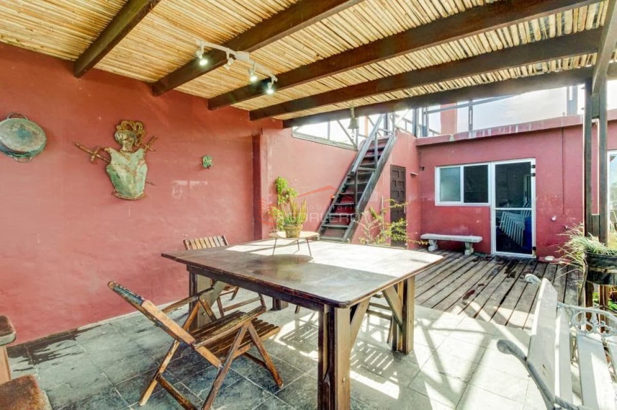 Casa en venta en El Chorro - Manantiales - Inmobiliaria Gorlero