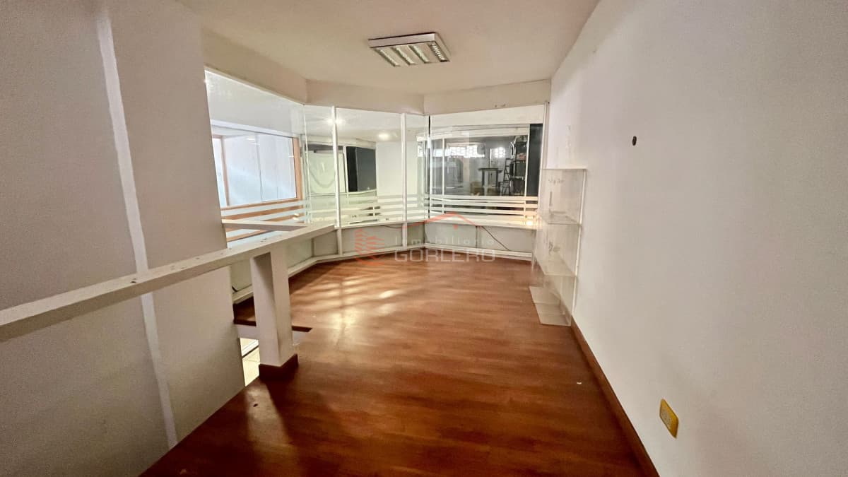 Venta y Alquiler de Local en Península, Punta del Este - Inmobiliaria Gorlero
