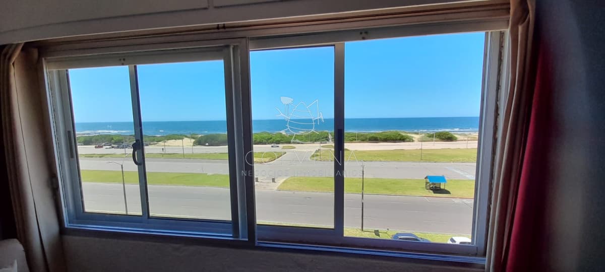 Venta  y Alquiler de temporada de Apartamento en 1era línea Brava, 1 dormitorio y medio