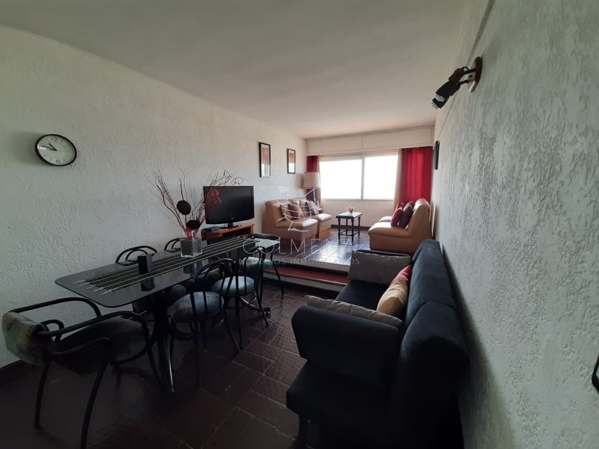 Venta  y Alquiler de temporada de Apartamento en 1era línea Brava, 1 dormitorio y medio