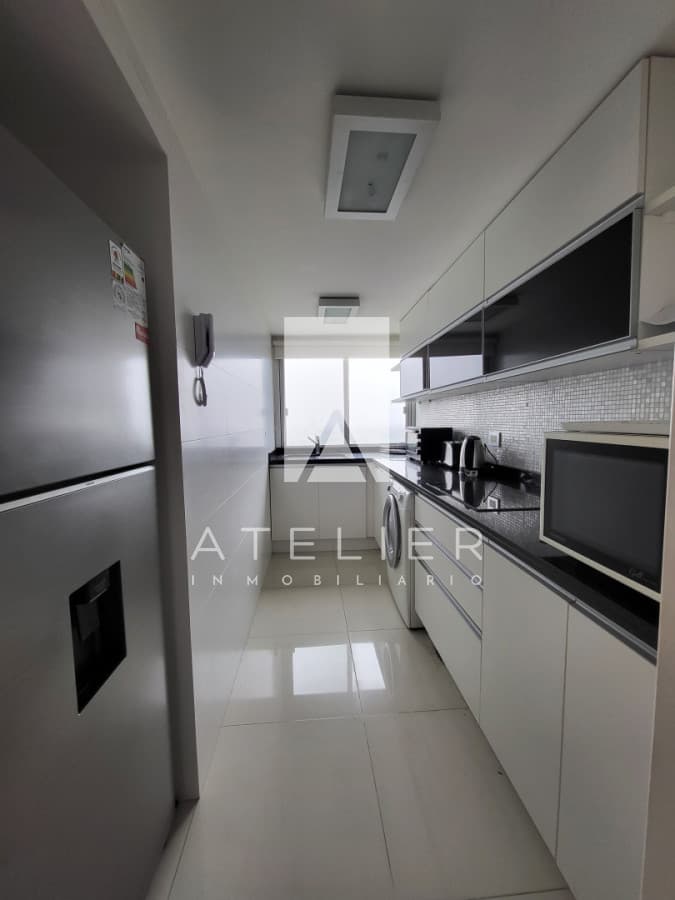 Venta de amplio apartamento de 3 dormitorios, Roosevelt, Punta del  Este