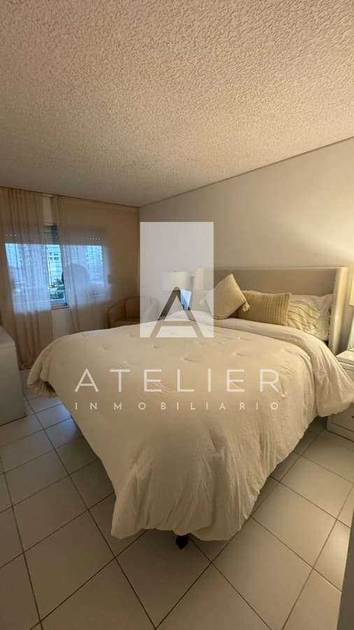 Alquiler de temporada, apartamento 2 dormitorios, playa Brava, Punta del Este