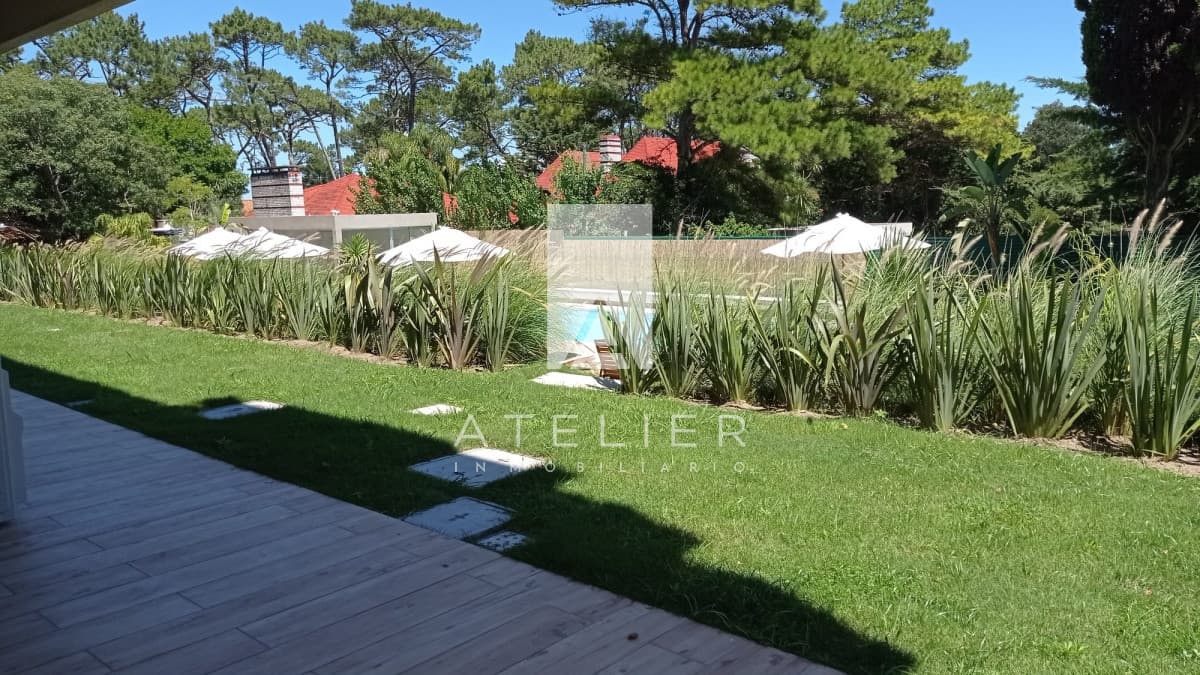 ALQUILER DE APARTAMENTO DE 1 DORMITORIO, PLAYA MANSA, PUNTA DEL ESTE